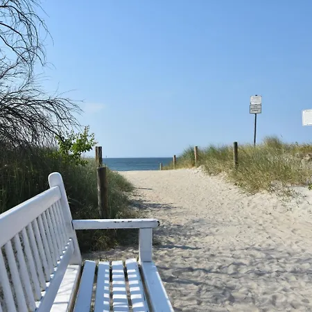 Geraeumige Mit Garten In شقة